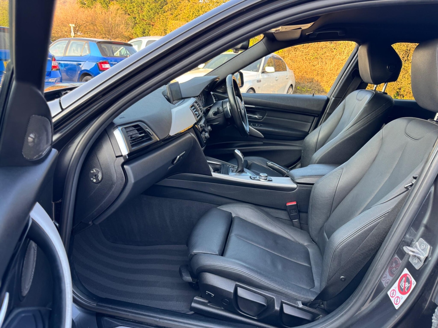 Used BMW 3 Series 2017 for sale - 78086143: Photo 39