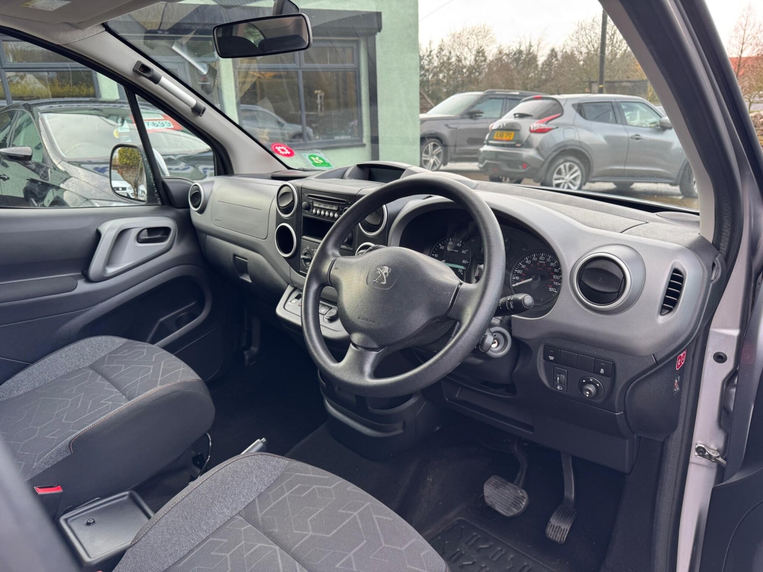 Used Peugeot Partner Tepee 2018 for sale - 78087111: Photo 13