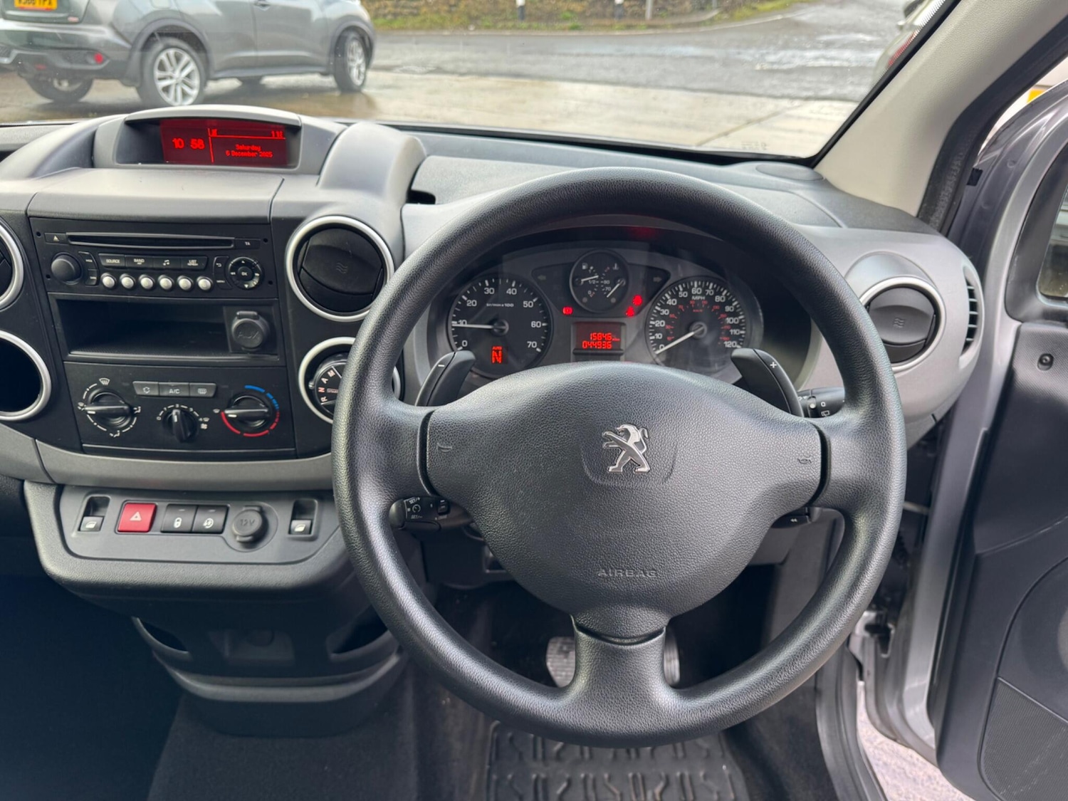 Used Peugeot Partner Tepee 2018 for sale - 78087111: Photo 27