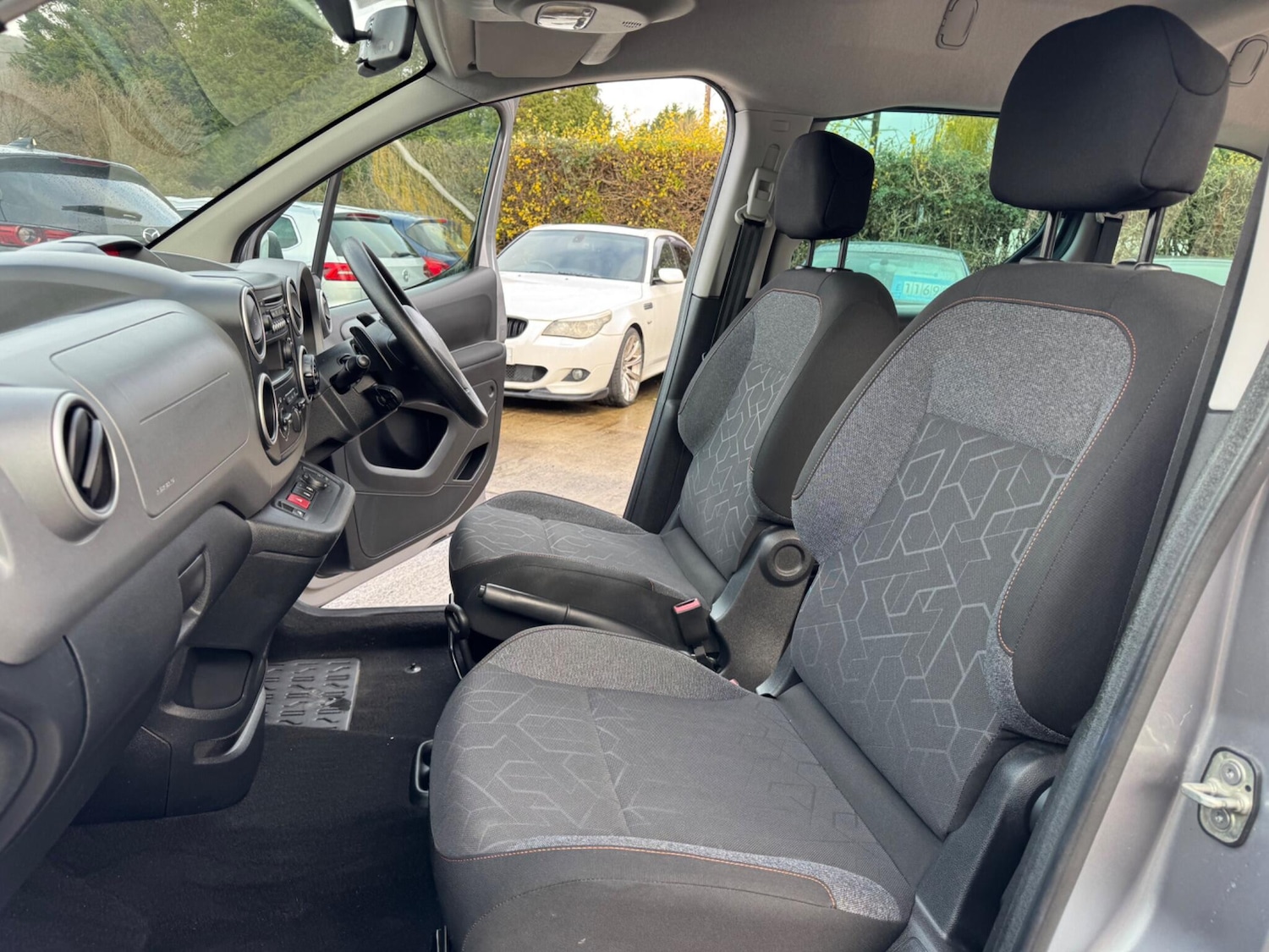 Used Peugeot Partner Tepee 2018 for sale - 78087111: Photo 29