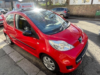 Used Peugeot 107 2010 for sale - 79094511: Photo