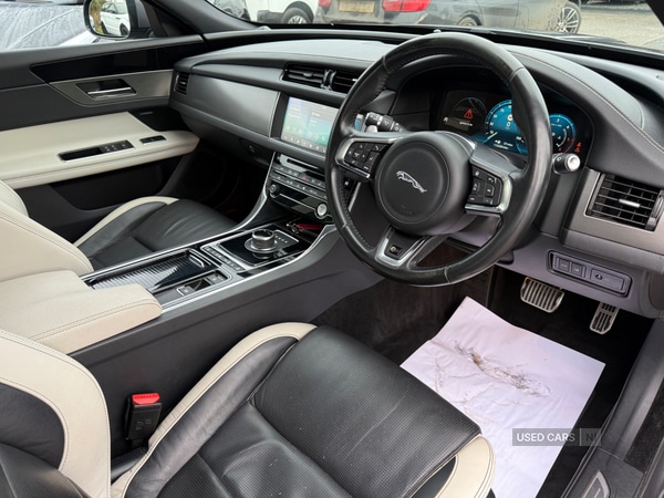 Used Jaguar XF 2017 for sale - 76825667: Photo 10