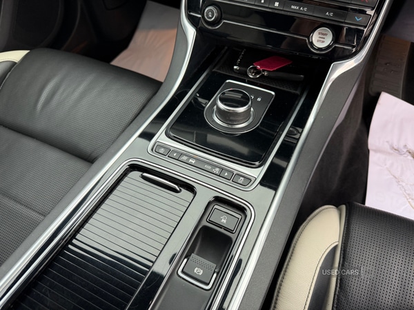 Used Jaguar XF 2017 for sale - 76825667: Photo 14