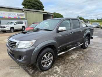 Used Toyota Hilux 2015 for sale - 74778031: Photo