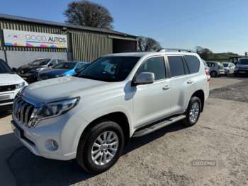 2014 - 3.0 D-4D Invincible Auto 5dr 7 Seats