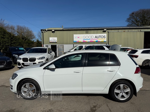Used Volkswagen Golf 2017 for sale - 77893437: Photo 2