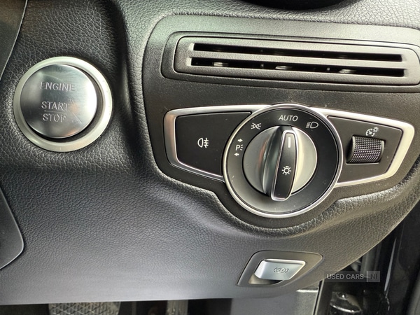 Used Mercedes-Benz GLC 2019 for sale - 76562861: Photo 16