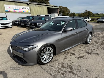 Used Alfa Romeo Giulia 2017 for sale - 76110216: Photo
