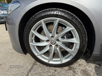 Used Alfa Romeo Giulia 2017 for sale - 76110216: Photo