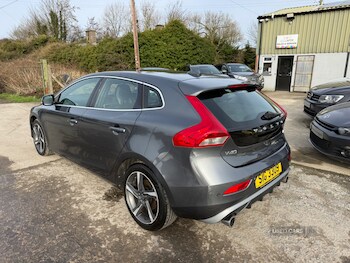 Used Volvo V40 2014 for sale - 77560252: Photo