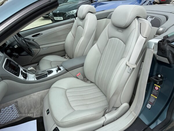 Used Mercedes-Benz SL 2004 for sale - 75460001: Photo 16