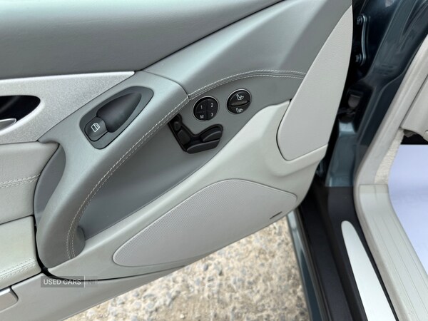 Used Mercedes-Benz SL 2004 for sale - 75460001: Photo 20