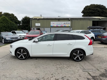 Used Volvo V60 2018 for sale - 75553670: Photo
