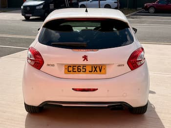 Used Peugeot 208 2016 for sale - 79852164: Photo