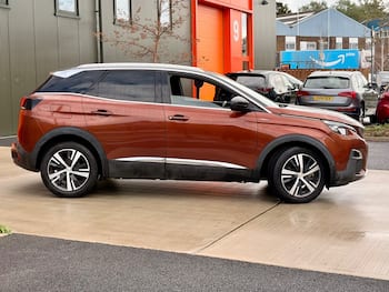 Used Peugeot 3008 2018 for sale - 79835812: Photo