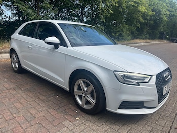 Used Audi A3 2017 for sale - 79075512: Photo