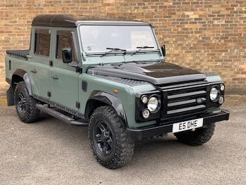 Used Land Rover Defender 110 2010 for sale - 78728972: Photo