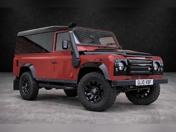 Used Land Rover Defender 110 2010 for sale - 79565704: Photo