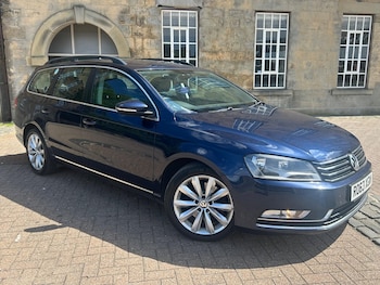 Used Volkswagen Passat 2013 for sale - 79062840: Photo