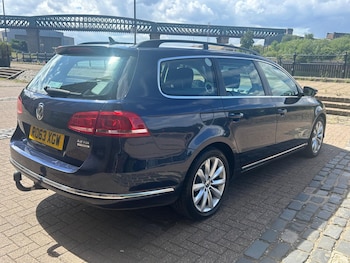 Used Volkswagen Passat 2013 for sale - 79062840: Photo