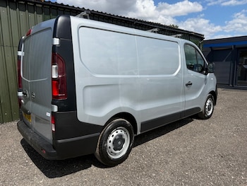 Used Vauxhall Vivaro 2018 for sale - 79444613: Photo
