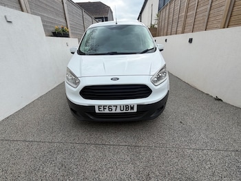 Used Ford Transit Courier 2018 for sale - 78267450: Photo