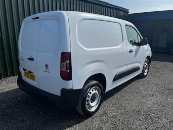 Used Peugeot Partner 2023 for sale - 79297643: Photo