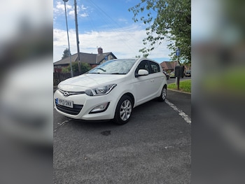 Used Hyundai i20 2013 for sale - 78964719: Photo