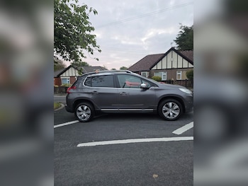 Used Peugeot 2008 2014 for sale - 79610378: Photo