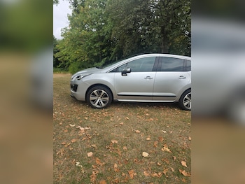 Used Peugeot 3008 2016 for sale - 79546913: Photo
