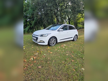 Used Hyundai i20 2015 for sale - 79568847: Photo