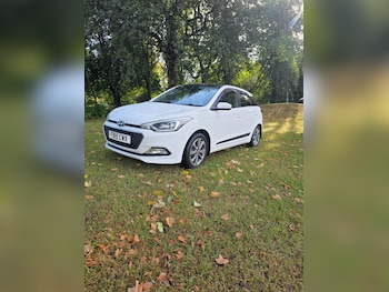 Used Hyundai i20 2015 for sale - 79568847: Photo