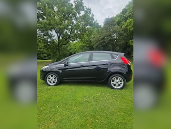 Used Ford Fiesta 2015 for sale - 78956126: Photo