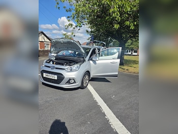 Used Hyundai i10 2014 for sale - 79608738: Photo