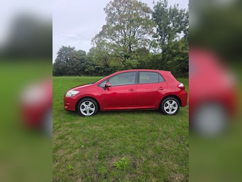 Used Toyota Auris 2011 for sale - 79732137: Photo