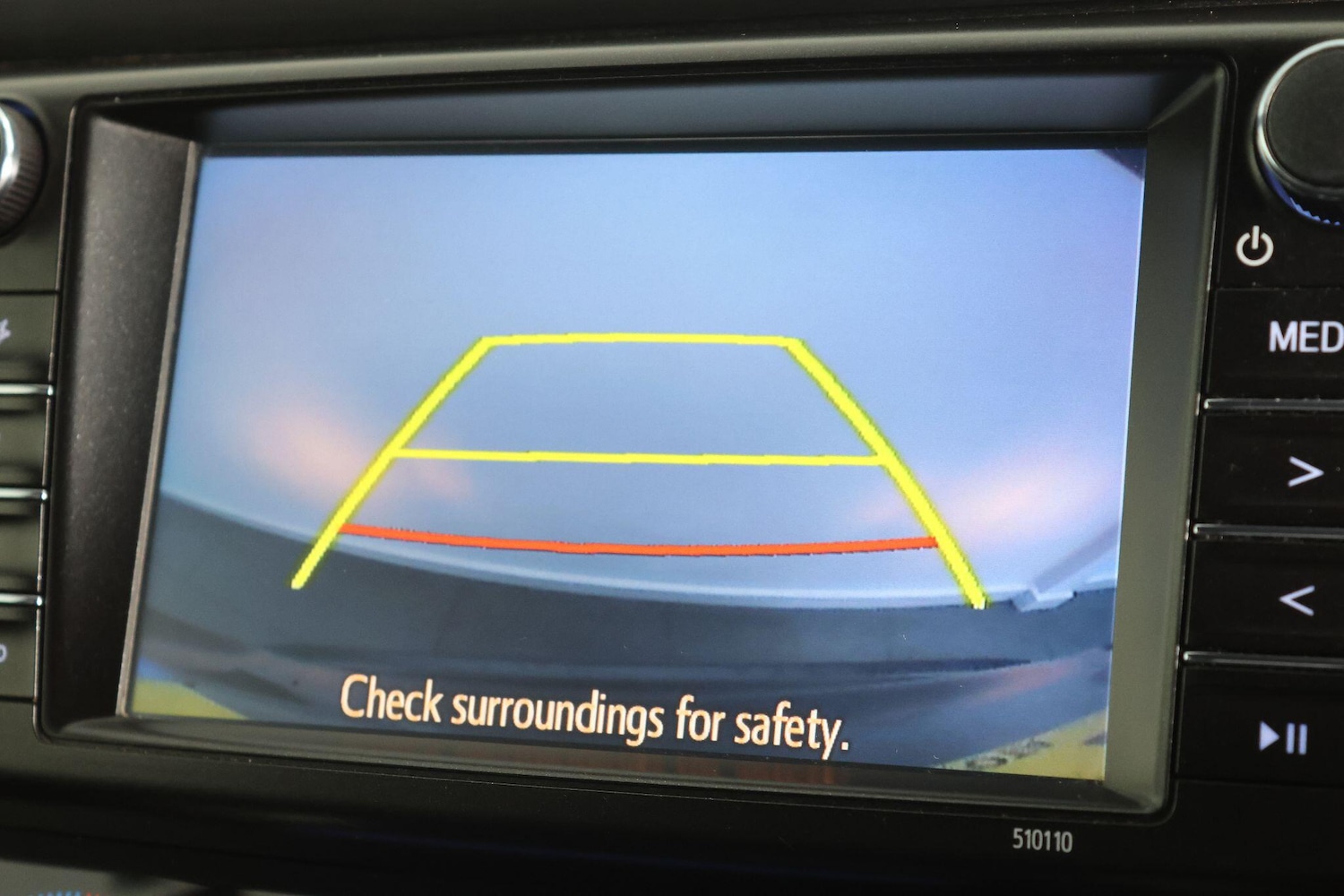 Used Toyota RAV4 2018 for sale - 77625090: Photo 30