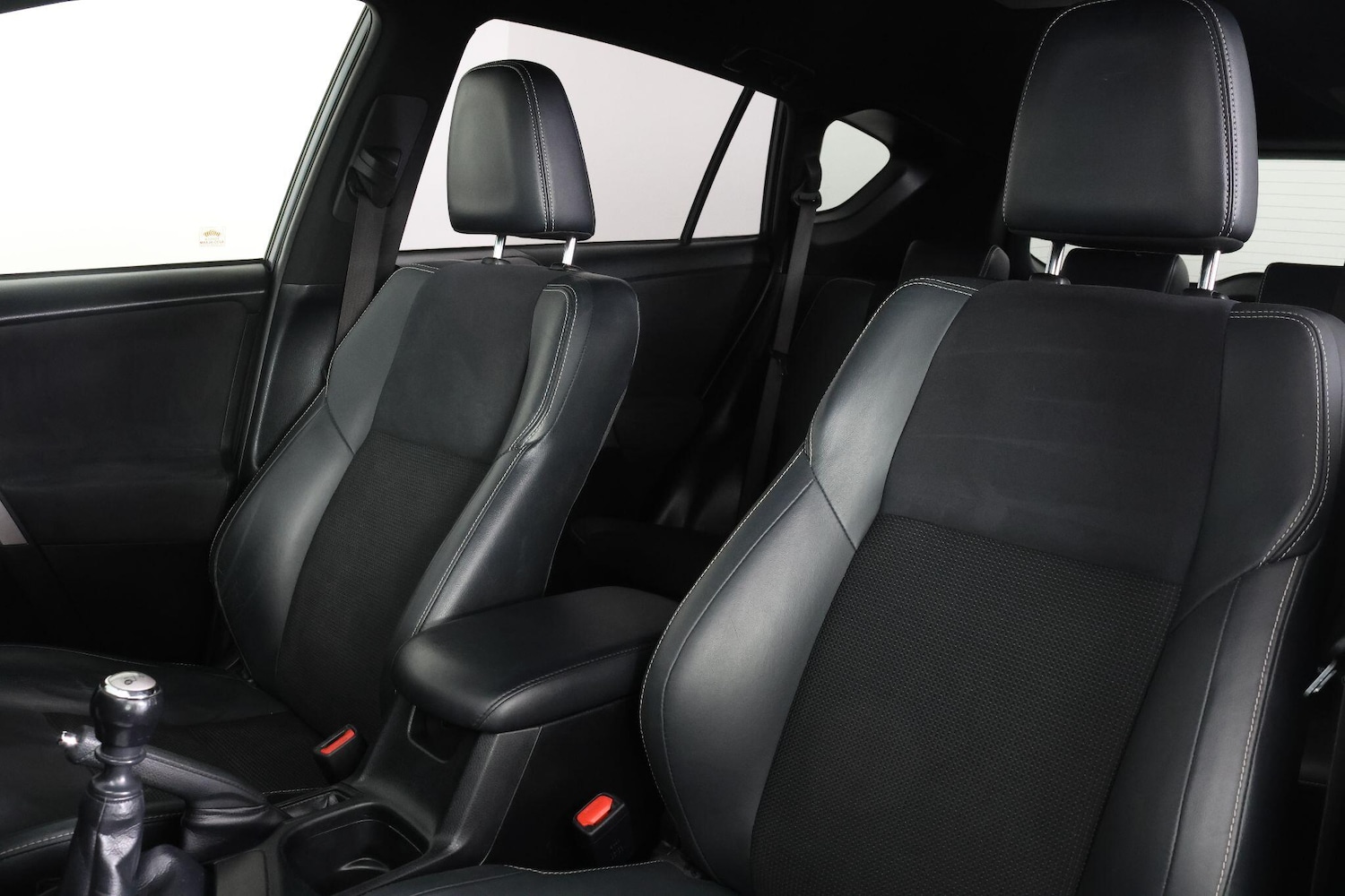 Used Toyota RAV4 2018 for sale - 77625090: Photo 46