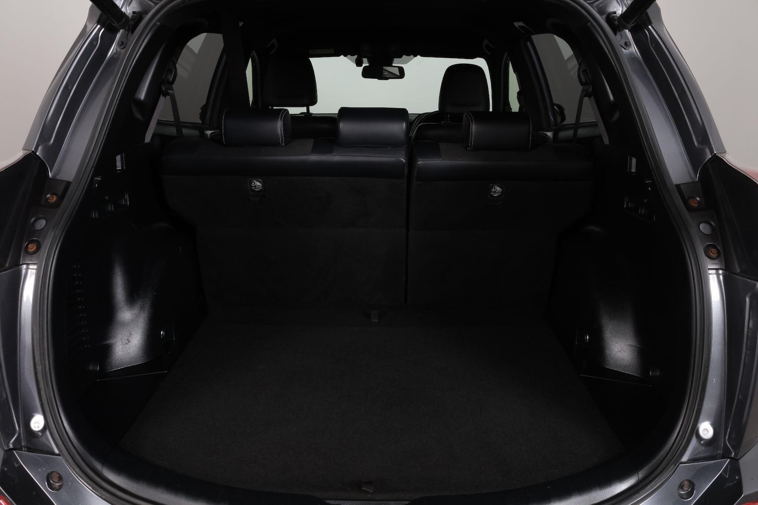 Used Toyota RAV4 2018 for sale - 77625090: Photo 65