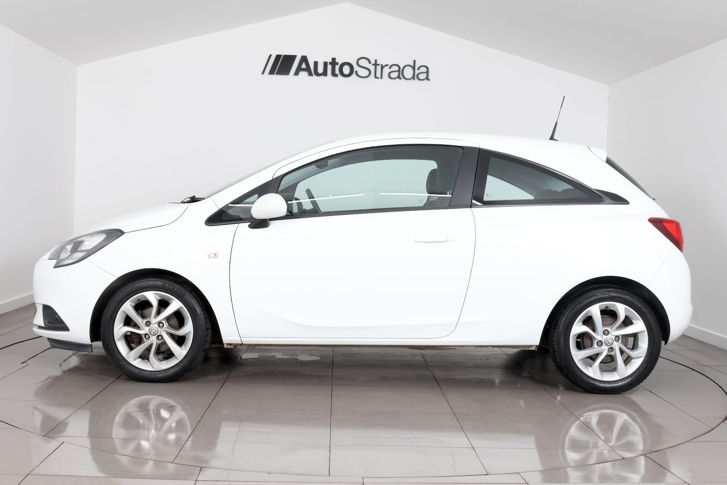 Used Vauxhall Corsa for sale - 76994946: Photo 7