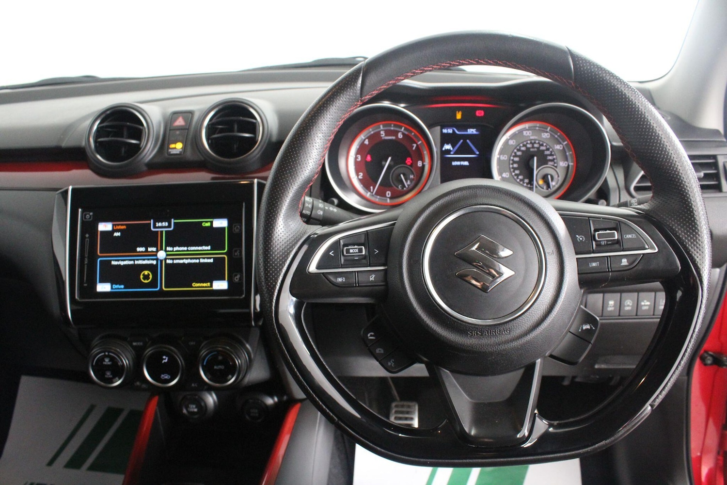 Used Suzuki Swift 2019 for sale - 76994431: Photo 24