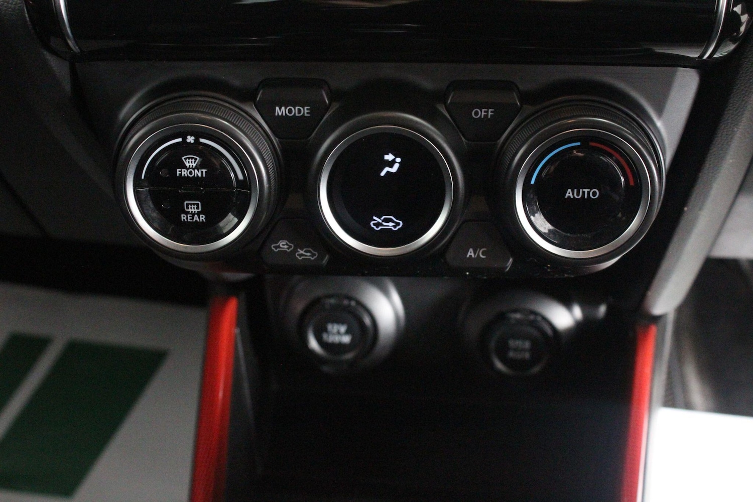 Used Suzuki Swift 2019 for sale - 76994431: Photo 40