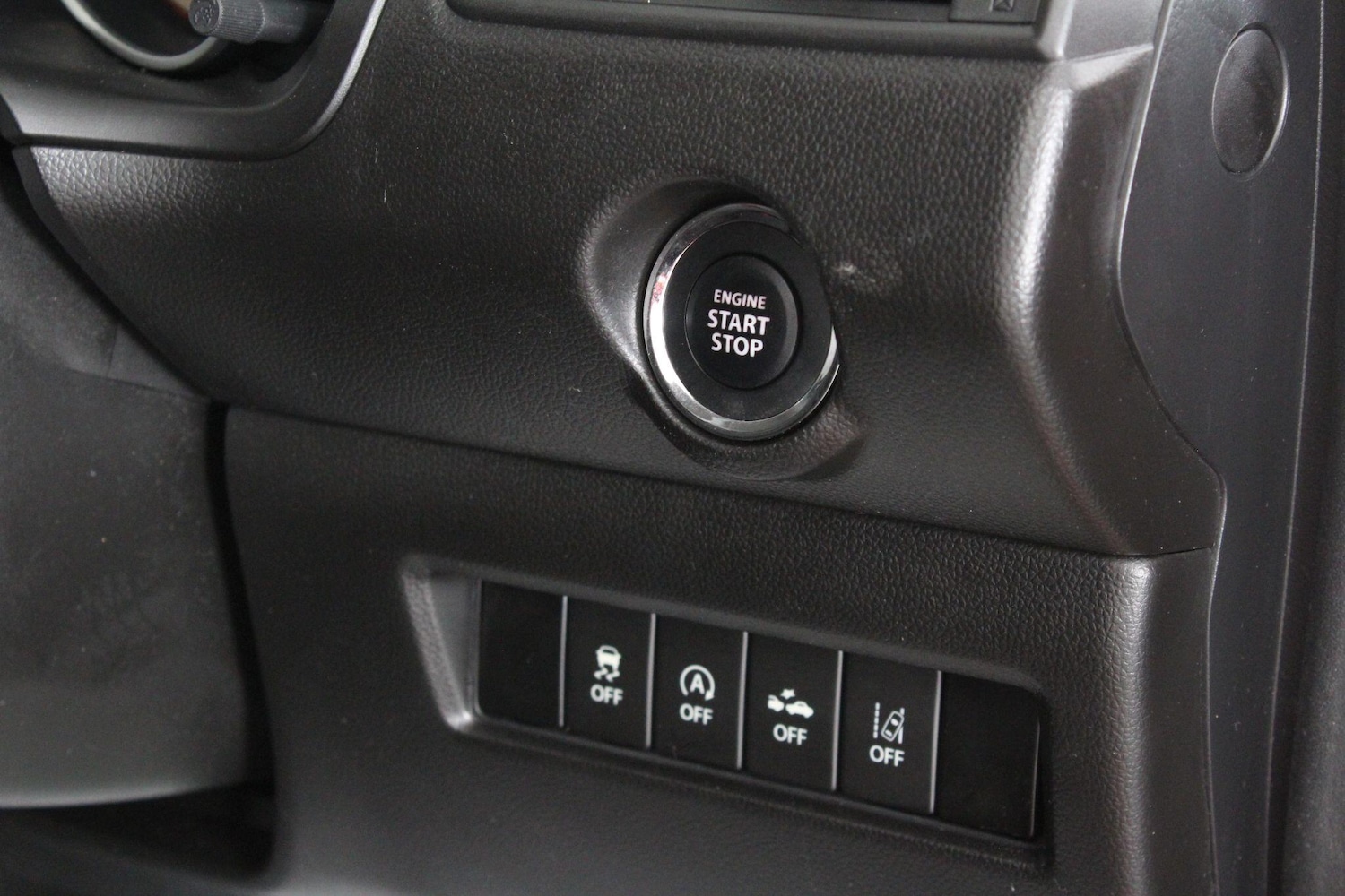 Used Suzuki Swift 2019 for sale - 76994431: Photo 44