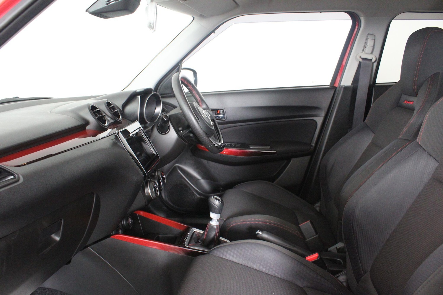 Used Suzuki Swift 2019 for sale - 76994431: Photo 46