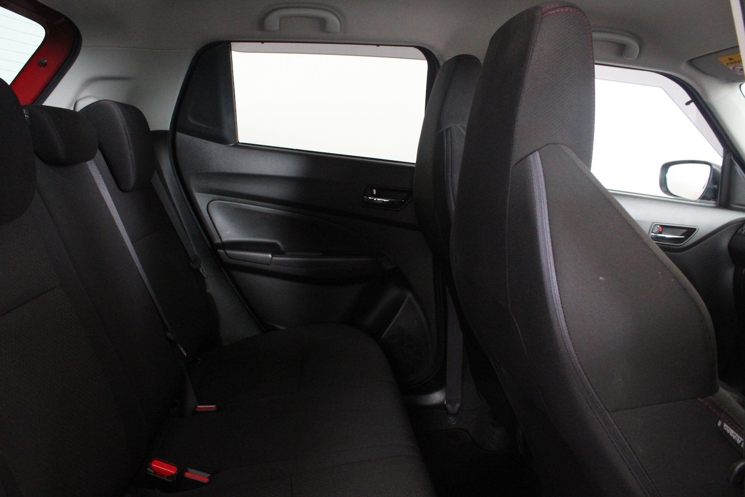 Used Suzuki Swift 2019 for sale - 76994431: Photo 56