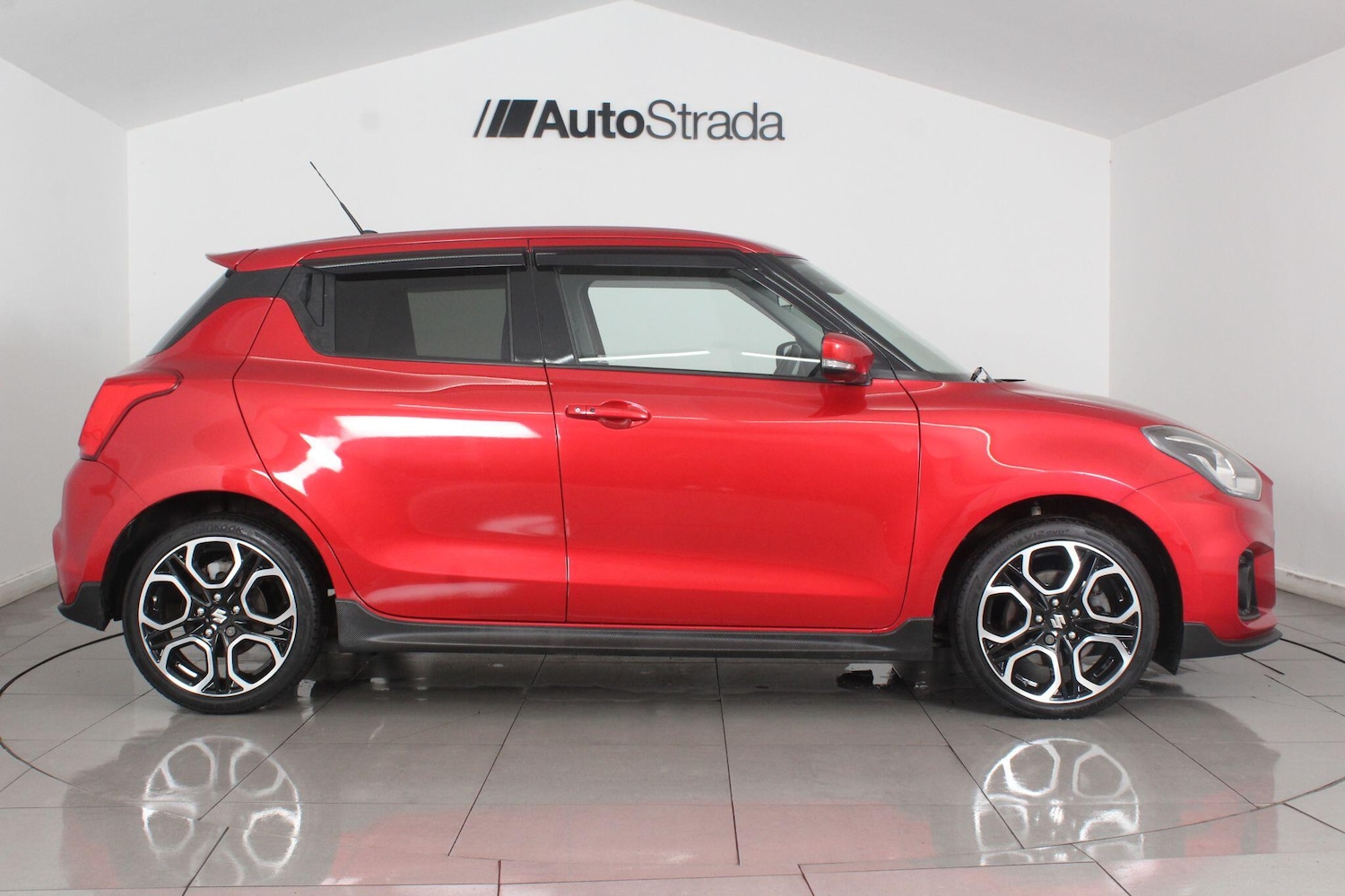 Used Suzuki Swift 2019 for sale - 76994431: Photo 7