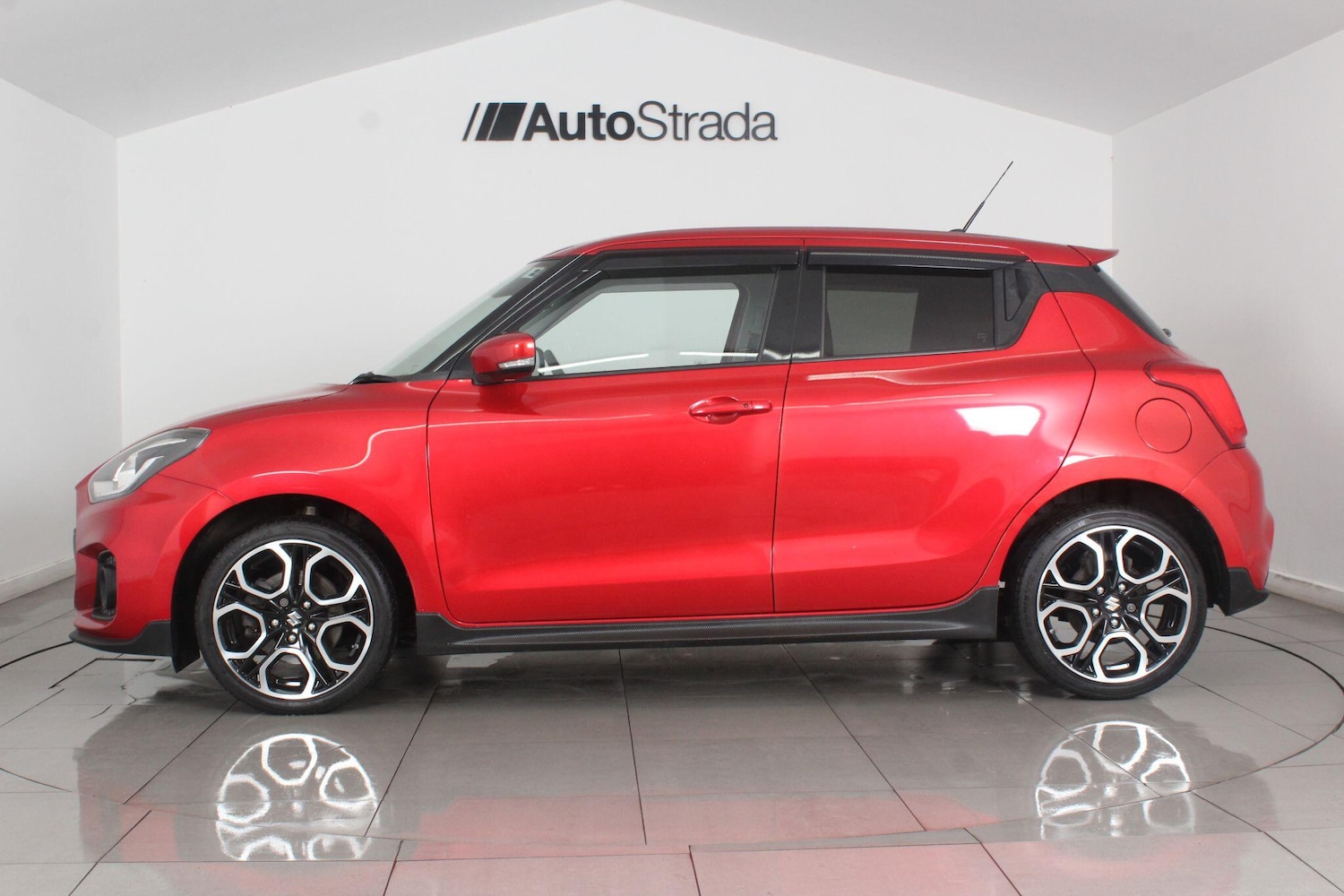 Used Suzuki Swift 2019 for sale - 76994431: Photo 9