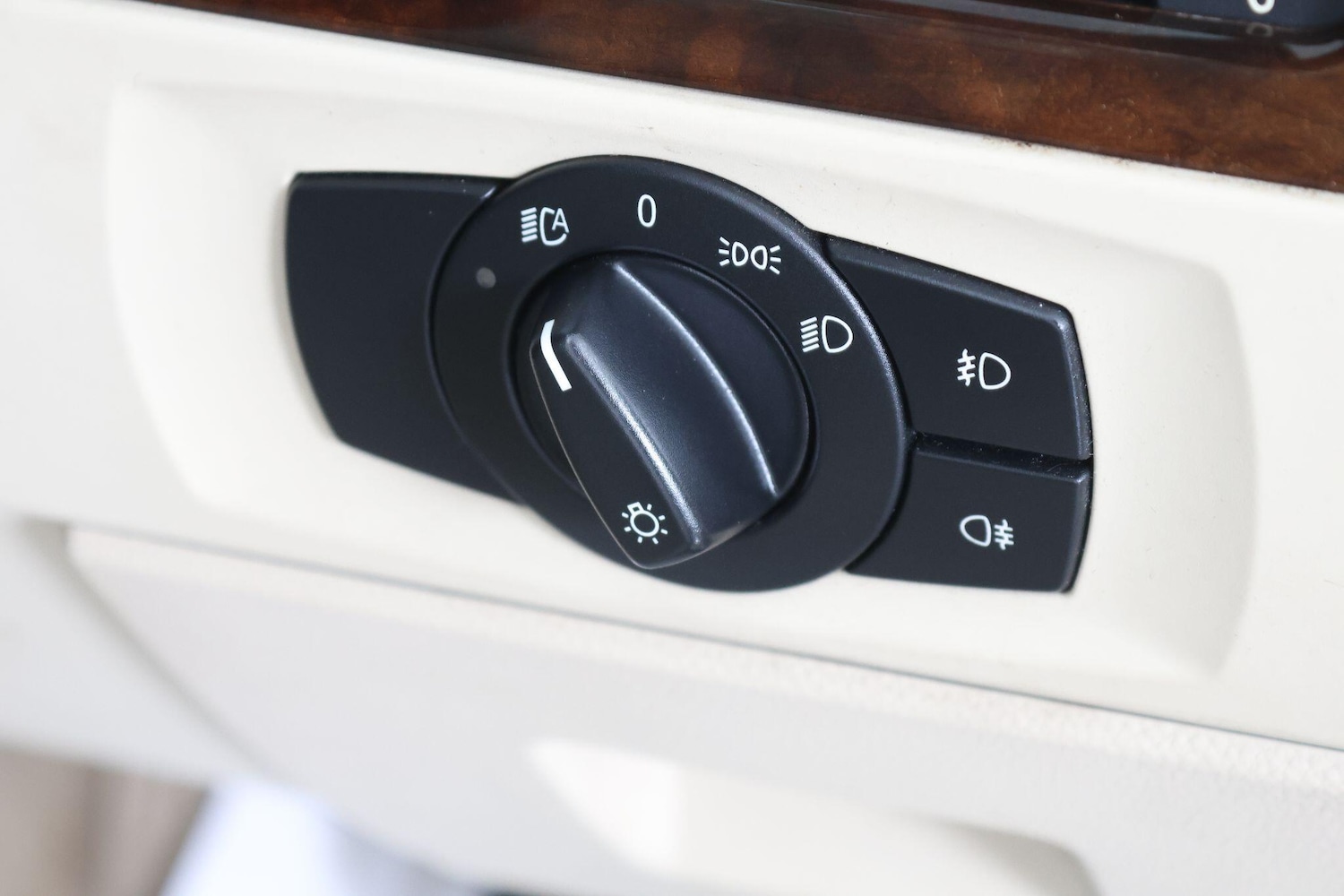 Used BMW 3 Series 2008 for sale - 77166591: Photo 41