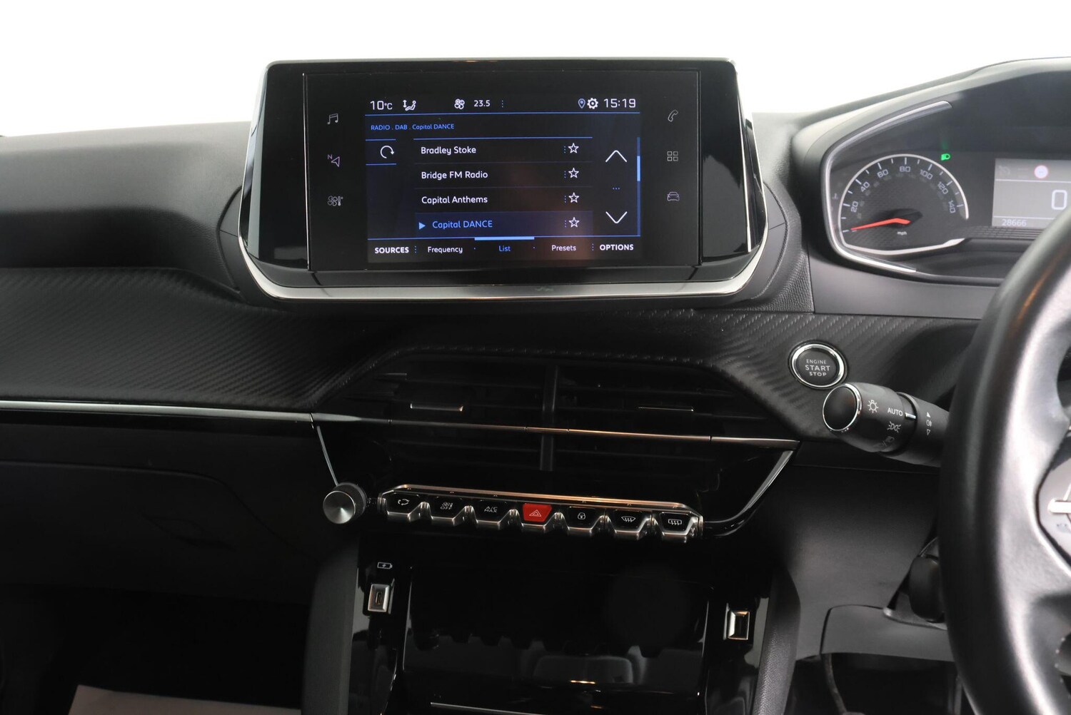 Used Peugeot 208 for sale - 77586937: Photo 31