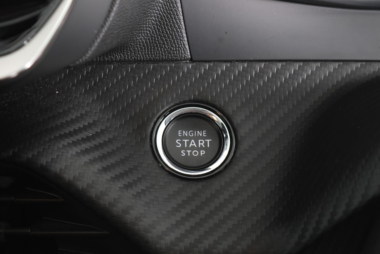 Used Peugeot 208 for sale - 77586937: Photo 44