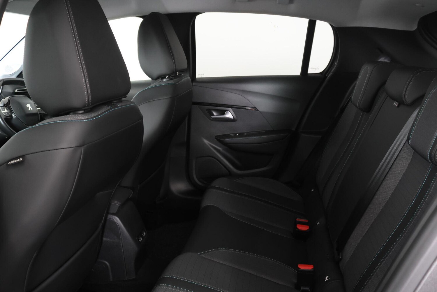 Used Peugeot 208 for sale - 77586937: Photo 54